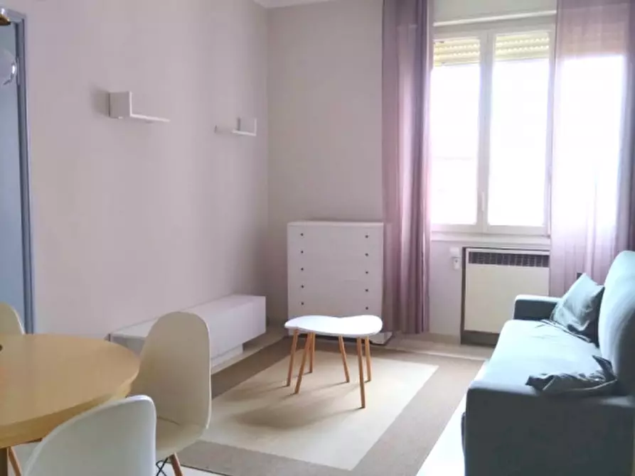 Immagine 1 di Appartamento in vendita  in via massarenti 48 a Bologna