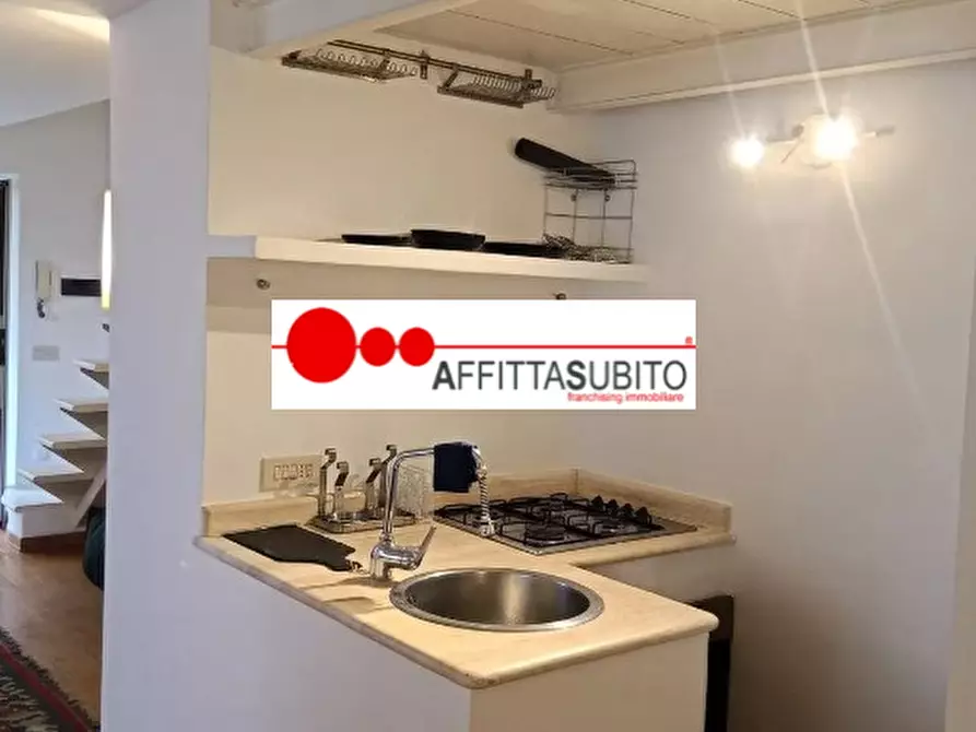 Immagine 12 di Appartamento in affitto  in Via Giacomo Piscicelli, 75 a Napoli