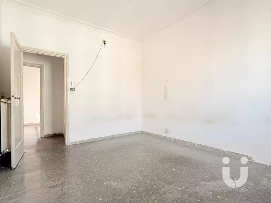 Immagine 11 di Appartamento in vendita  in Via Satrico a Roma