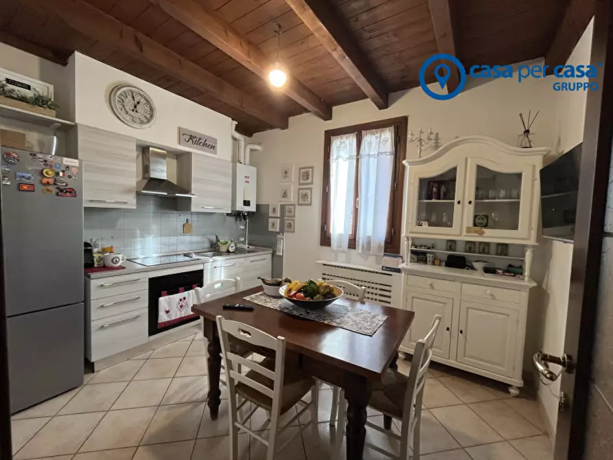 Immagine 1 di Appartamento in affitto  in Piazzale L. Caffaratti a Rovigo