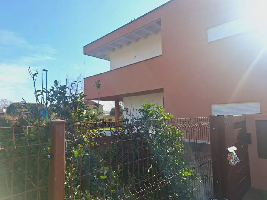 Immagine 7 di Casa bifamiliare in vendita  a Loreggia