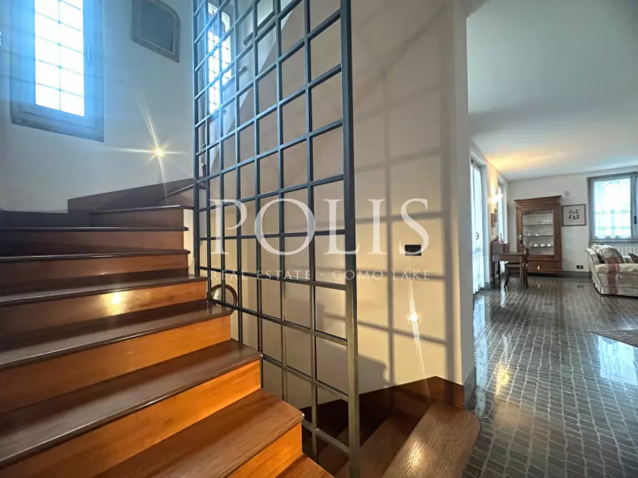 Immagine 32 di Villa in vendita  a Albavilla