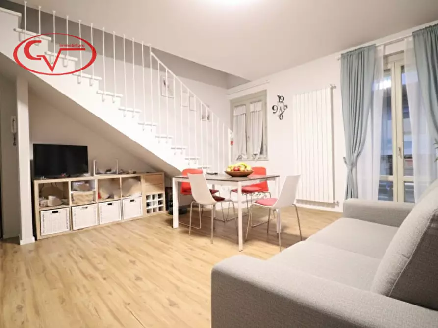 Immagine 2 di Casa quadrifamiliare in vendita  in via malvasia a Montevarchi