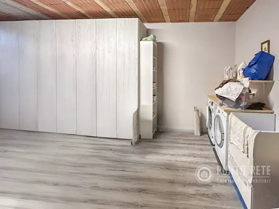 Immagine 35 di Appartamento in vendita  in Via Monte Grappa a San Pietro In Cariano