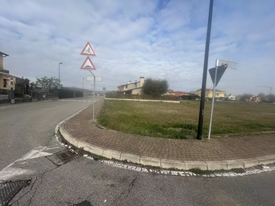 Immagine 6 di Terreno in vendita  in Via Monte Grappa, Albettone (VI) a Albettone