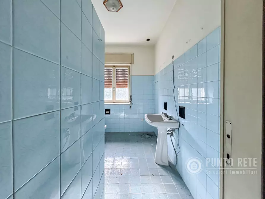 Immagine 9 di Rustico / casale in vendita  in Via Incisa a Fumane