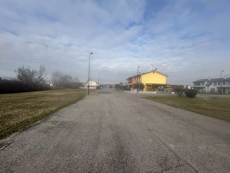 Immagine 12 di Terreno in vendita  in Via Monte Grappa, Albettone (VI) a Albettone