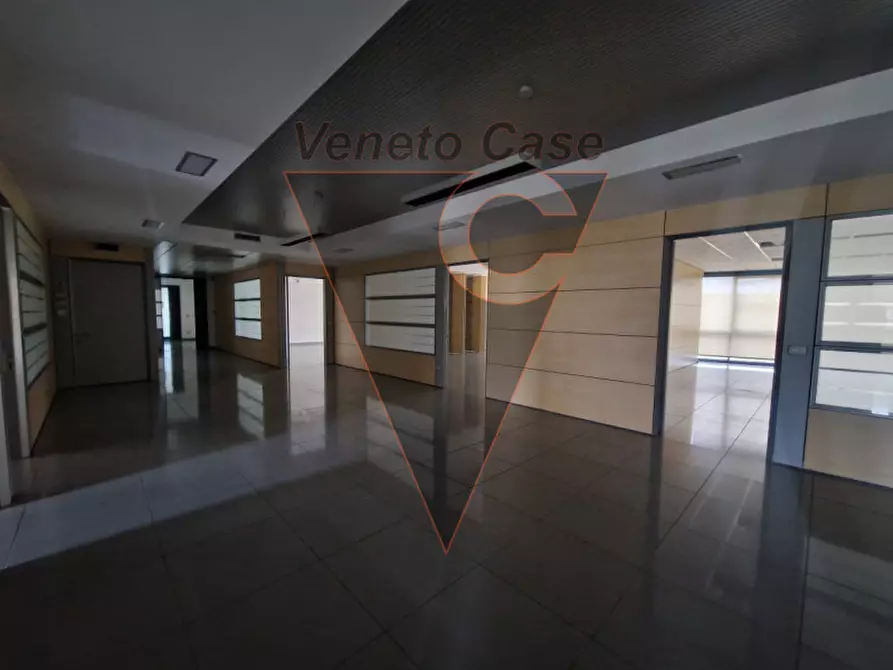 Immagine 3 di Ufficio in affitto  in Via delle Granze a Padova