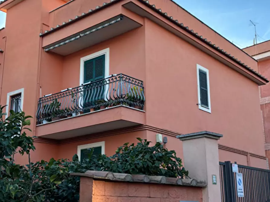 Immagine 1 di Appartamento in vendita  in Via Filippo Scalzi a Roma