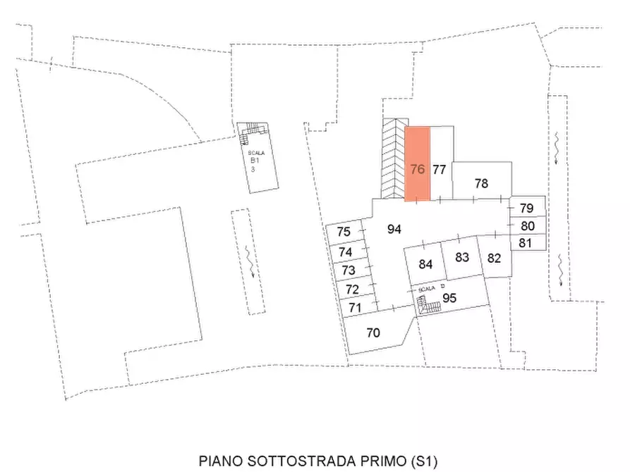 Immagine 6 di Garage in vendita  in Viale IV Novembre, 98 a Treviso