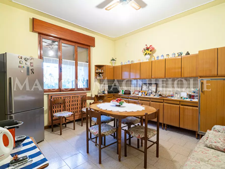 Immagine 5 di Villa in vendita  in Via Brizio Petrucci a Ferrara