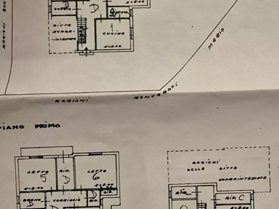 Immagine 34 di Villa in vendita  in Via Brizio Petrucci a Ferrara