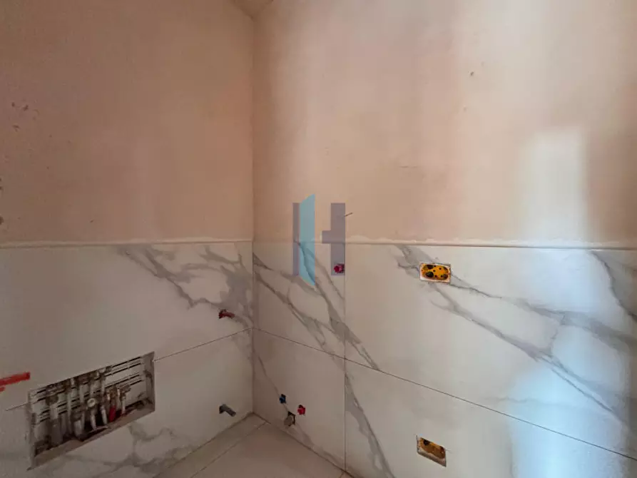 Immagine 10 di Appartamento in vendita  in via valcamonica a Brescia