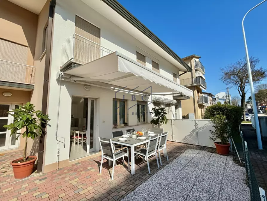 Immagine 1 di Appartamento in vendita  in Via Gorizia a Jesolo