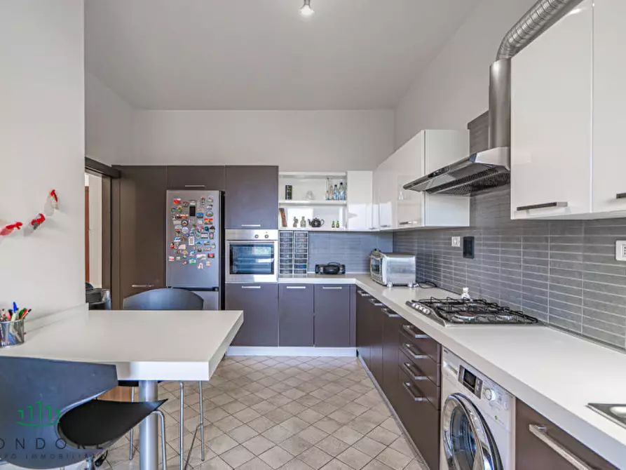 Immagine 15 di Appartamento in vendita  in Via Benedetto Marcello a Bologna