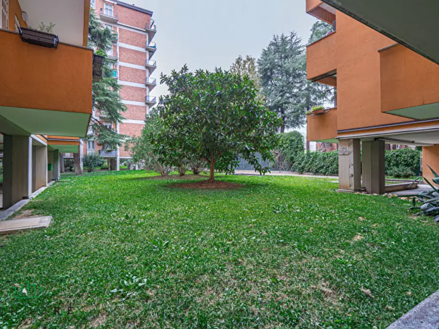 Immagine 28 di Appartamento in vendita  in Via Benedetto Marcello a Bologna