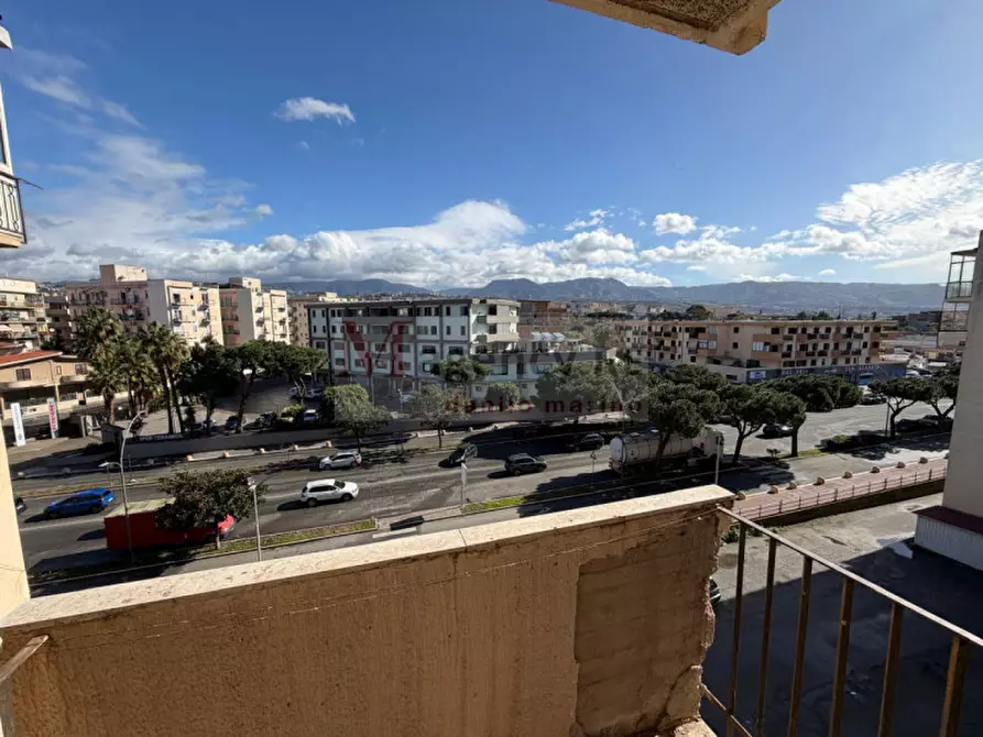 Immagine 6 di Appartamento in vendita  in via Siderno 10 a Reggio Di Calabria