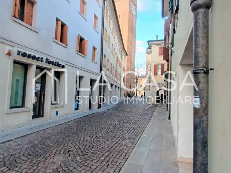 Immagine 1 di Negozio in affitto  in Via Altan 13 a San Vito Al Tagliamento