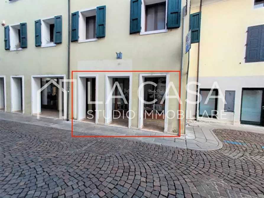 Immagine 2 di Negozio in affitto  in Via Altan 13 a San Vito Al Tagliamento
