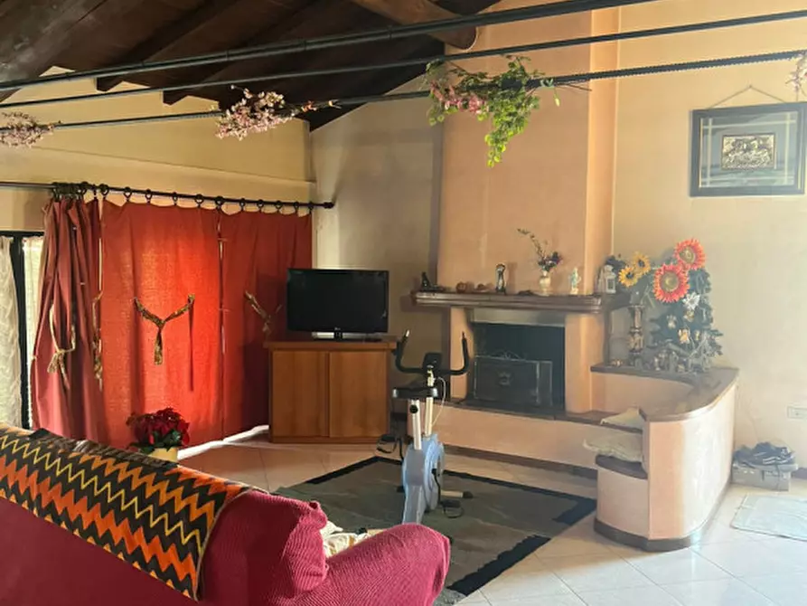 Immagine 39 di Attività commerciale in vendita  in Via Lonato a Castiglione Delle Stiviere