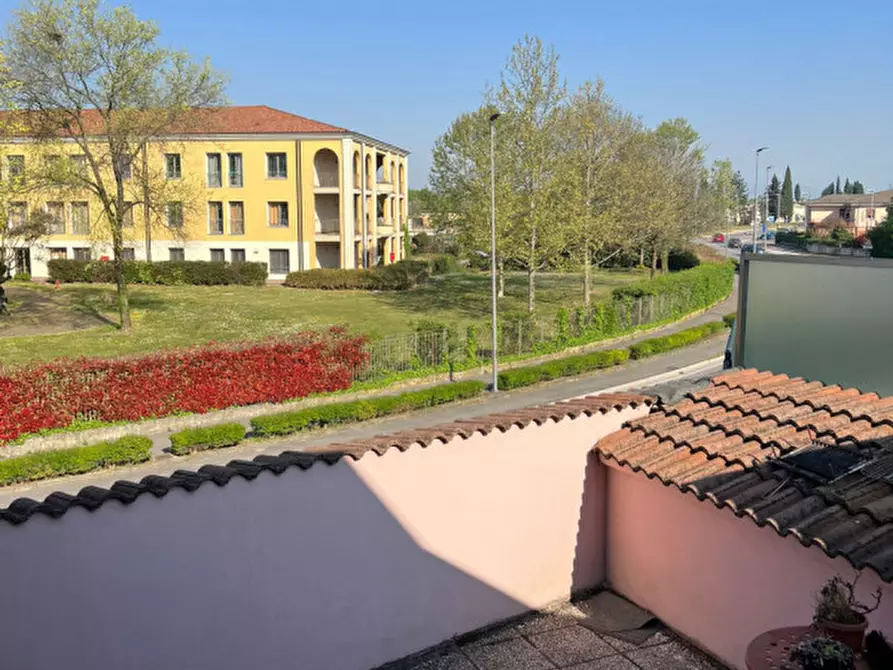 Immagine 47 di Attività commerciale in vendita  in Via Lonato a Castiglione Delle Stiviere