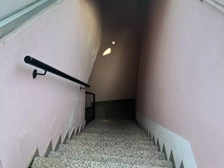 Immagine 52 di Attività commerciale in vendita  in Via Lonato a Castiglione Delle Stiviere