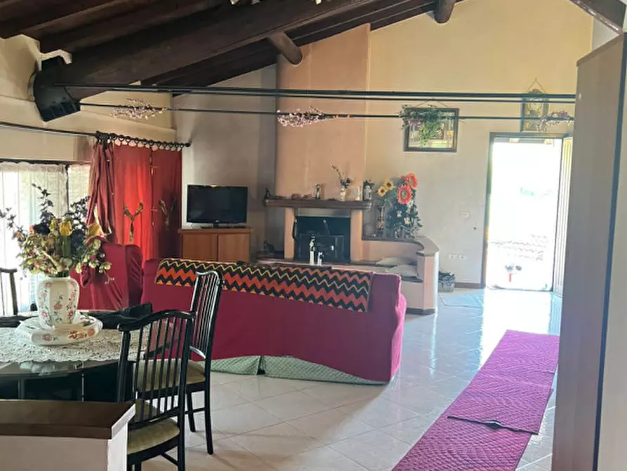 Immagine 55 di Attività commerciale in vendita  in Via Lonato a Castiglione Delle Stiviere