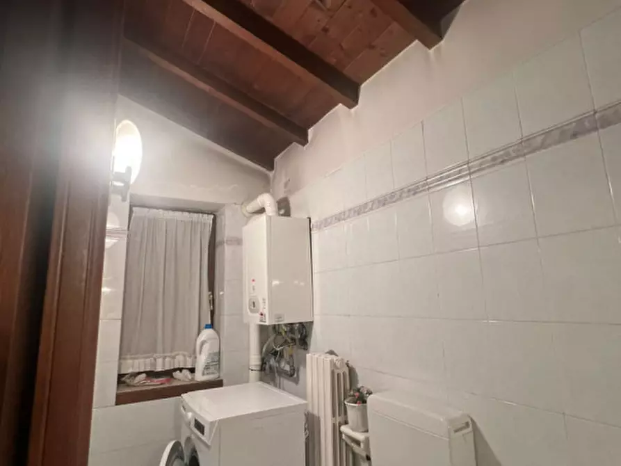 Immagine 56 di Attività commerciale in vendita  in Via Lonato a Castiglione Delle Stiviere