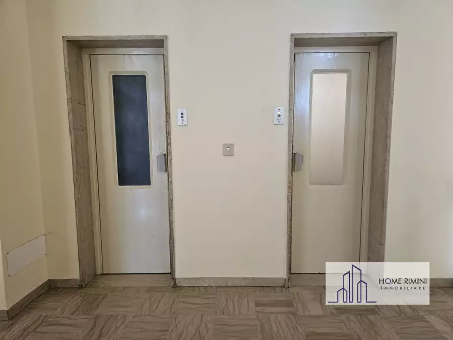 Immagine 52 di Appartamento in vendita  in Viale Amerigo Vespucci a Rimini
