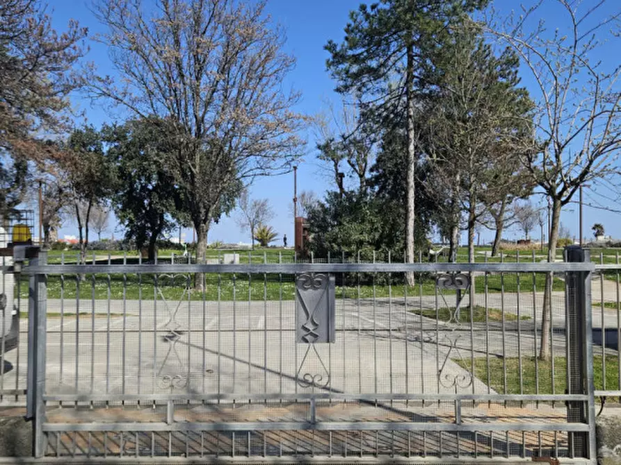 Immagine 58 di Appartamento in vendita  in Viale Amerigo Vespucci a Rimini