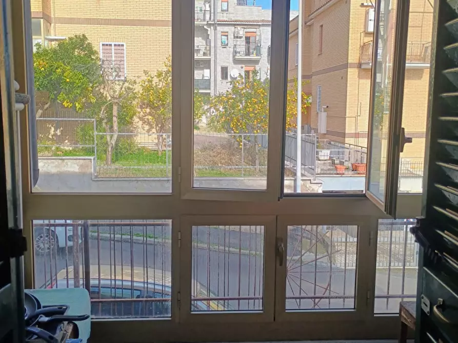 Immagine 10 di Appartamento in vendita  in Via dei Candiano a Roma