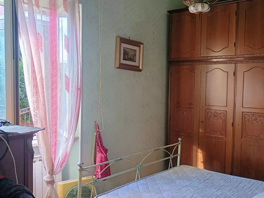 Immagine 13 di Appartamento in vendita  in Via dei Candiano a Roma