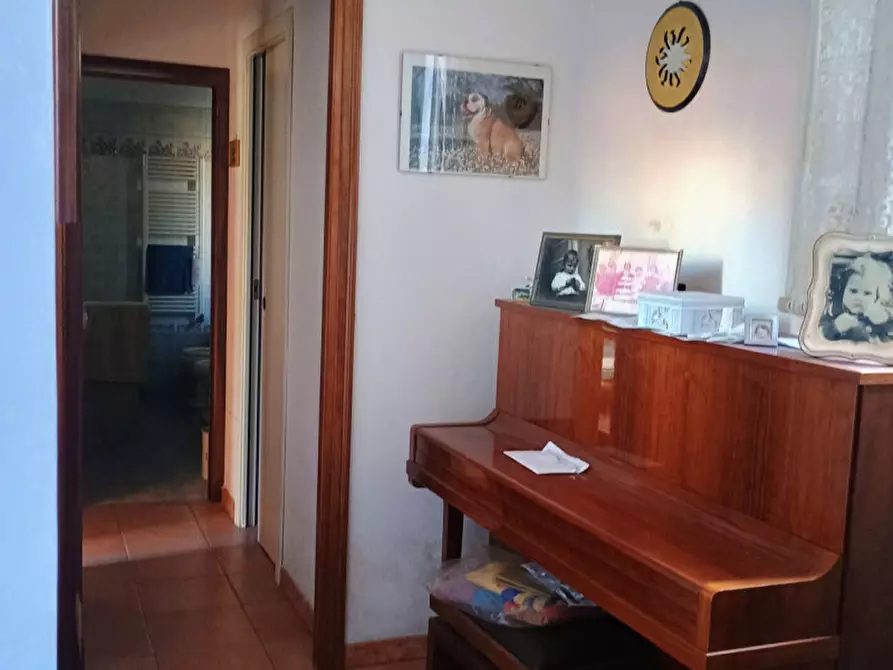 Immagine 18 di Appartamento in vendita  in Via dei Candiano a Roma