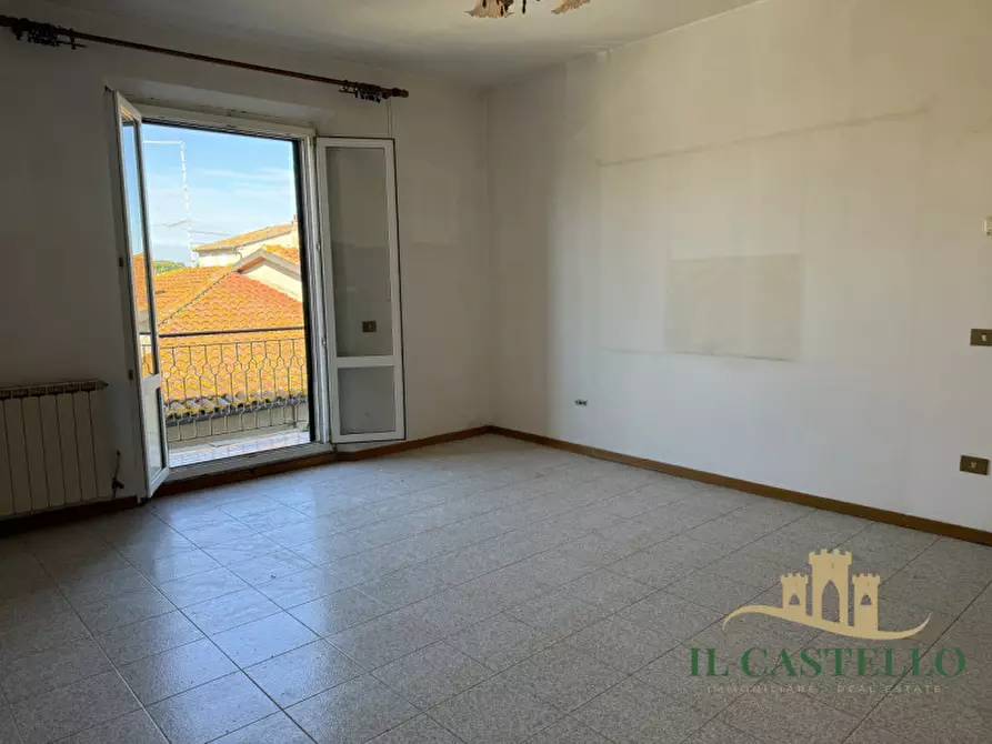 Immagine 4 di Appartamento in vendita  in Località Carraia a Castiglione Del Lago
