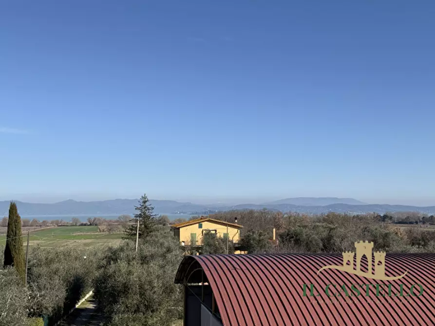 Immagine 9 di Appartamento in vendita  in Località Carraia a Castiglione Del Lago