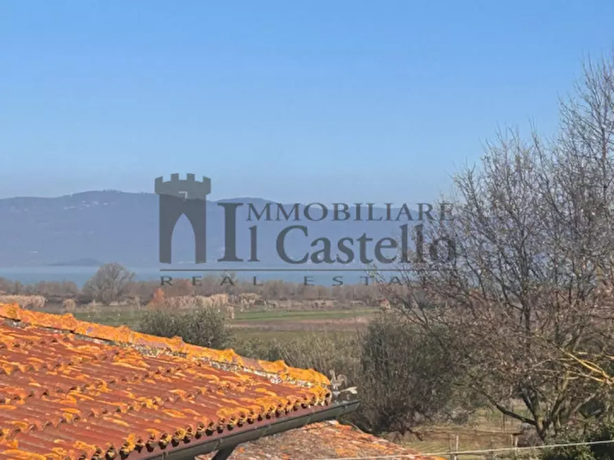 Immagine 9 di Appartamento in vendita  in Località Carraia a Castiglione Del Lago