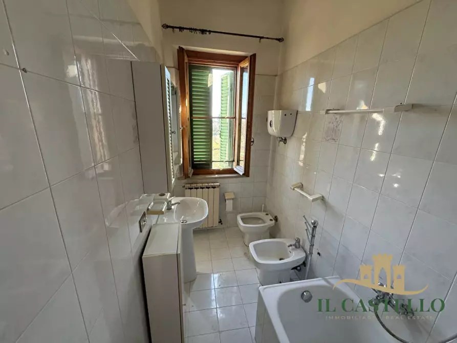 Immagine 11 di Appartamento in vendita  in Località Carraia a Castiglione Del Lago