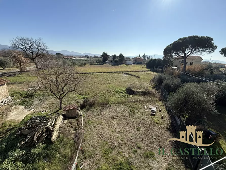 Immagine 13 di Appartamento in vendita  in Località Carraia a Castiglione Del Lago