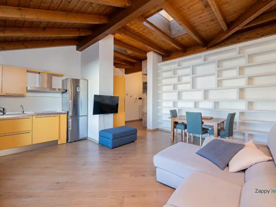 Immagine 33 di Appartamento in affitto  in Via Alfonso Capecelatro, 28 a Milano