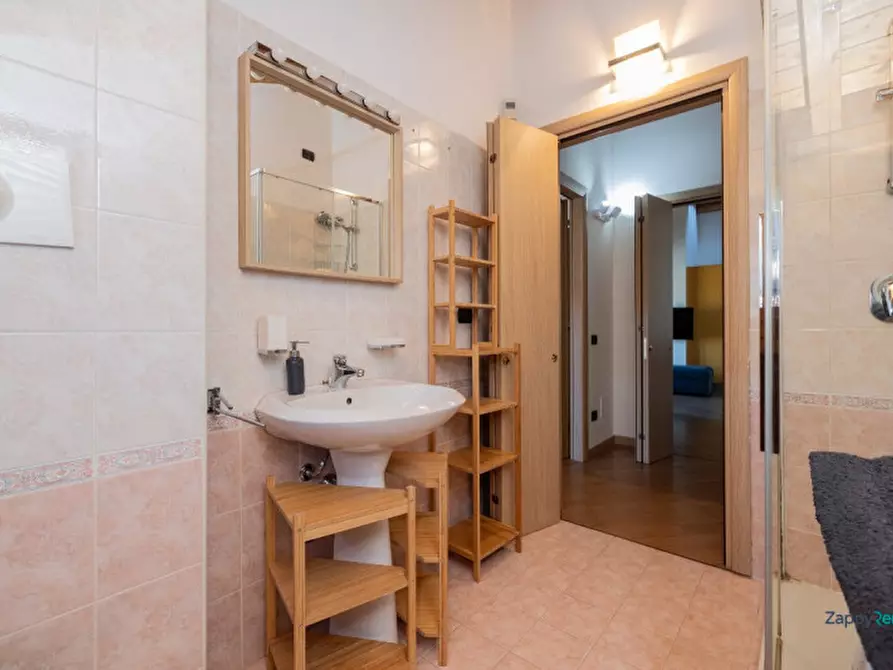 Immagine 19 di Appartamento in affitto  in Via Alfonso Capecelatro, 28 a Milano