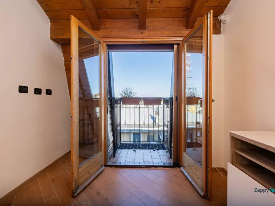 Immagine 36 di Appartamento in affitto  in Via Alfonso Capecelatro, 28 a Milano