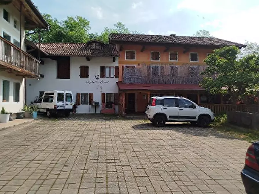 Immagine 1 di Agriturismo in vendita  in Via Campaz  18 a Sospirolo