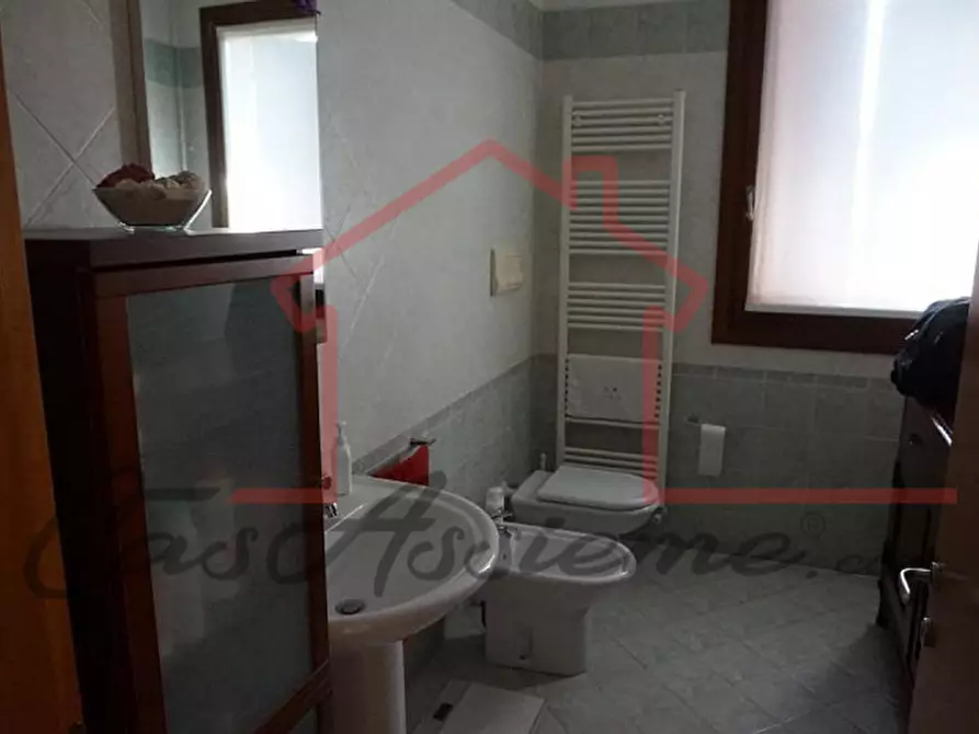 Immagine 13 di Appartamento in vendita  in Via Tenente Zanon a Rossano Veneto