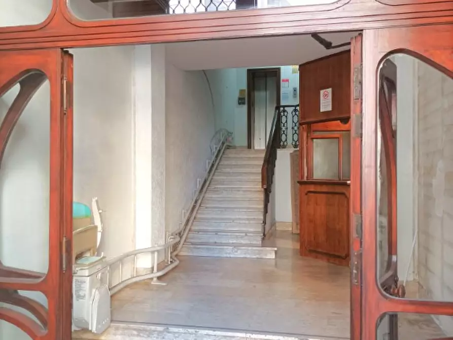 Immagine 4 di Ufficio in affitto  in C.SO VITTORIO EMANUELE II 147 a Pescara