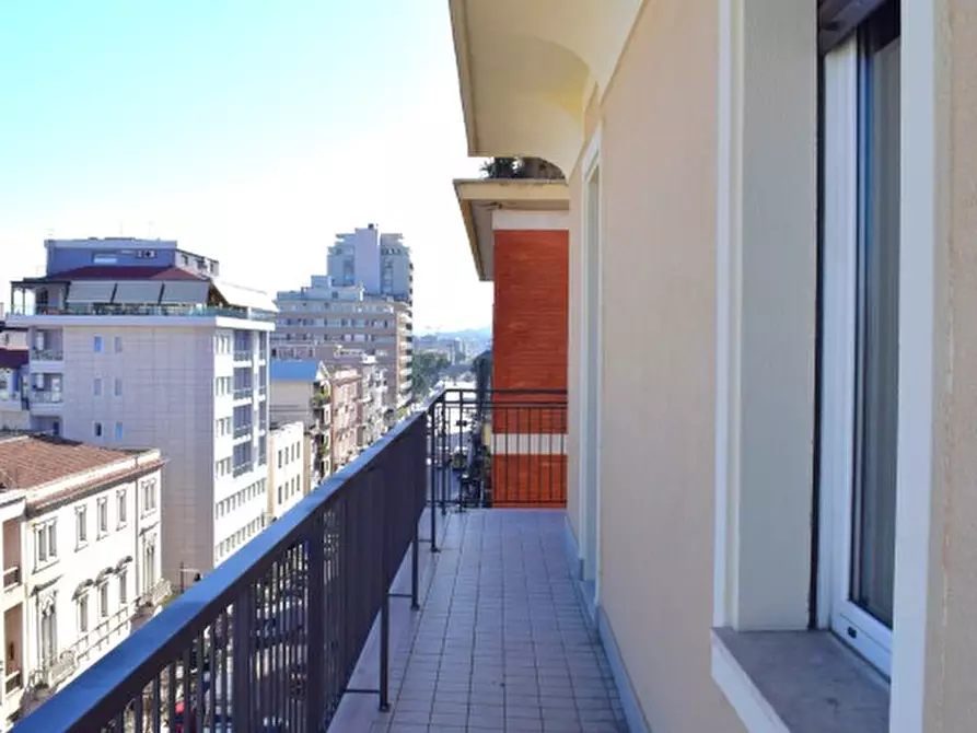 Immagine 17 di Ufficio in affitto  in C.SO VITTORIO EMANUELE II 147 a Pescara