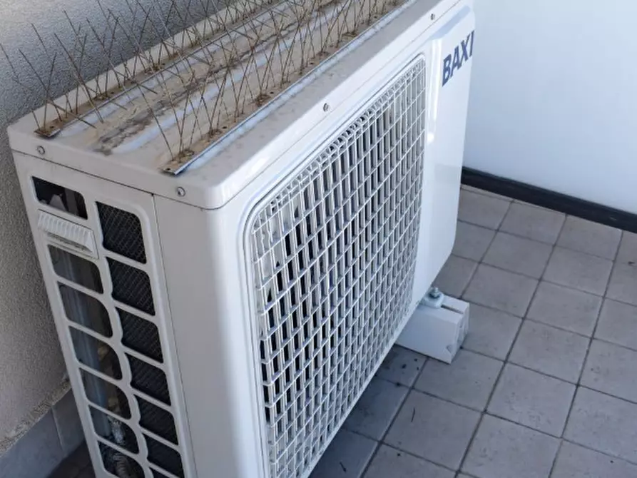 Immagine 20 di Ufficio in affitto  in C.SO VITTORIO EMANUELE II 147 a Pescara