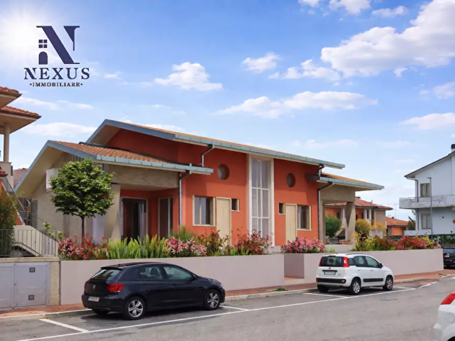 Immagine 1 di Casa bifamiliare in vendita  a San Costanzo