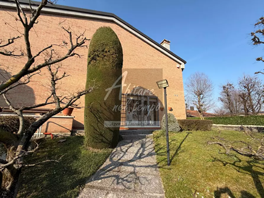 Immagine 2 di Casa bifamiliare in vendita  in Via Silvio Pellico a Cittadella