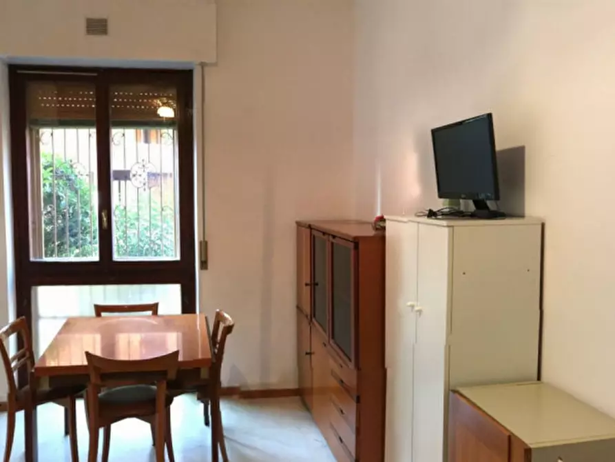 Immagine 1 di Appartamento in affitto  in Via Plezzo, 68 a Milano