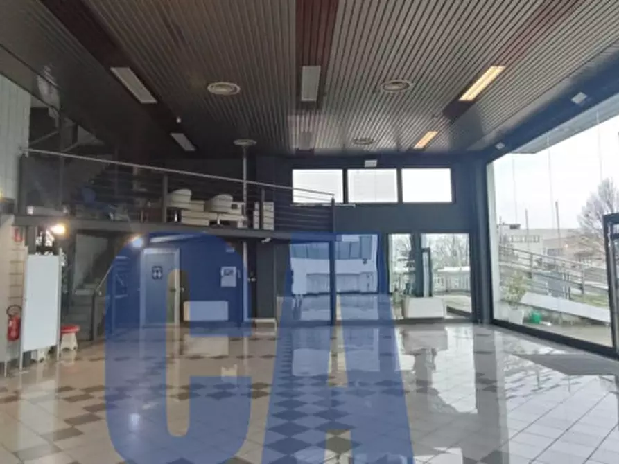 Immagine 1 di Palazzo in vendita  in VIA ROMA a Cassina De' Pecchi